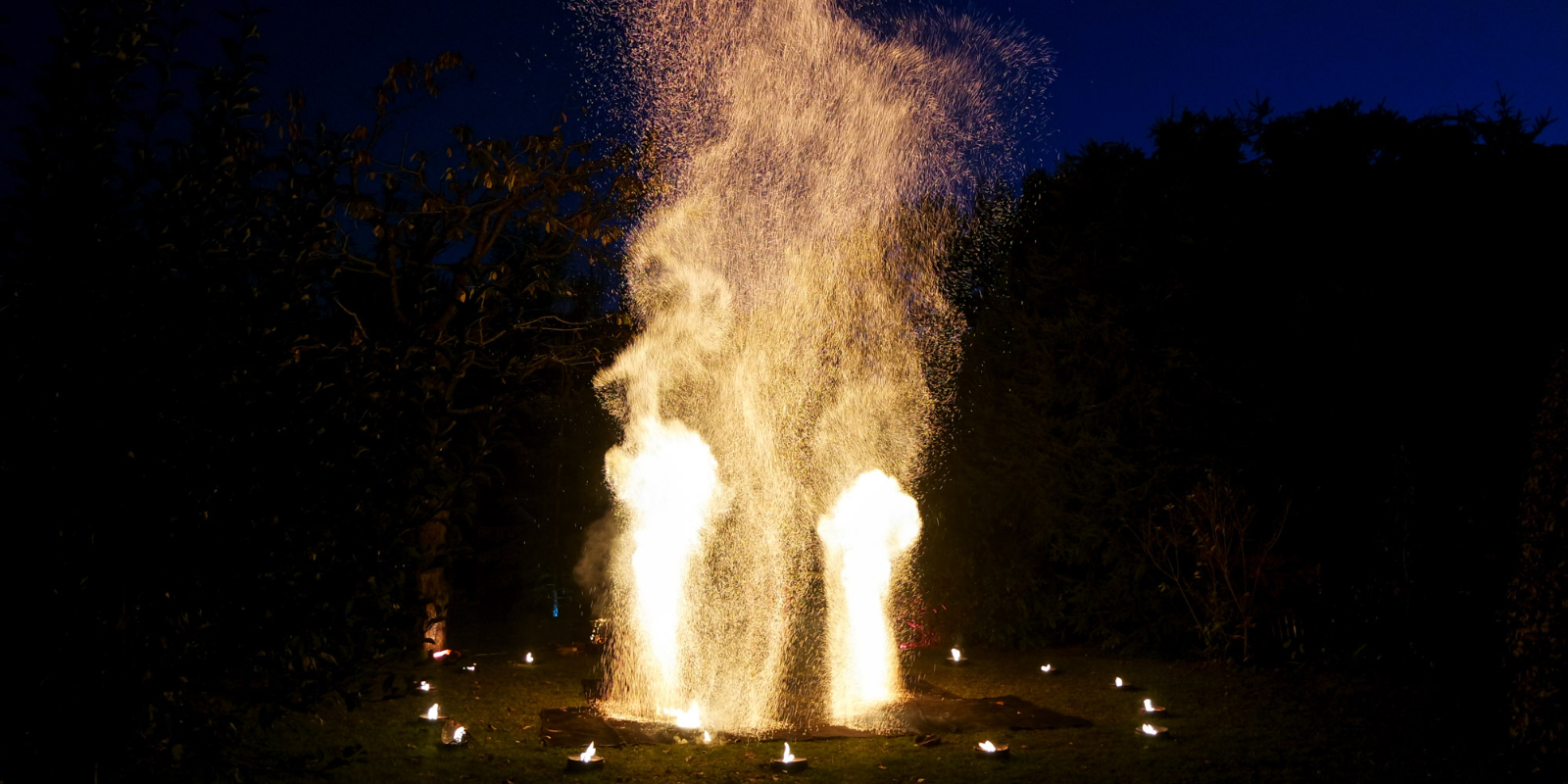 Funkenfeuersäule